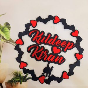 WOODEN CUTOUT COUPLE 12 INCH
