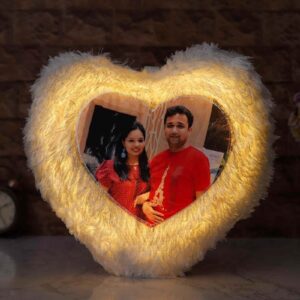 PILLOW FUR HEART LED 16 INCH