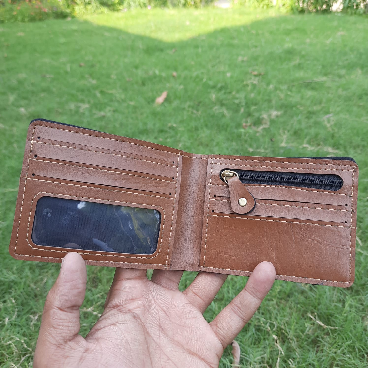 1443 GENTS ZIP WALLET TAN - Image 2
