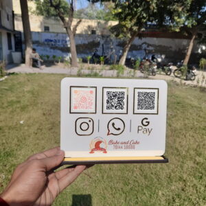 QR STAND DESIGN 4