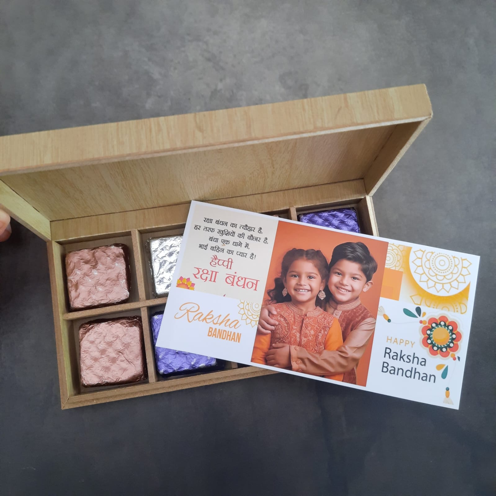 CHOCOLATE BOX 8 PCS DESIGN 1 - Image 2