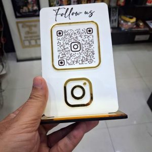 QR STAND DESIGN 5
