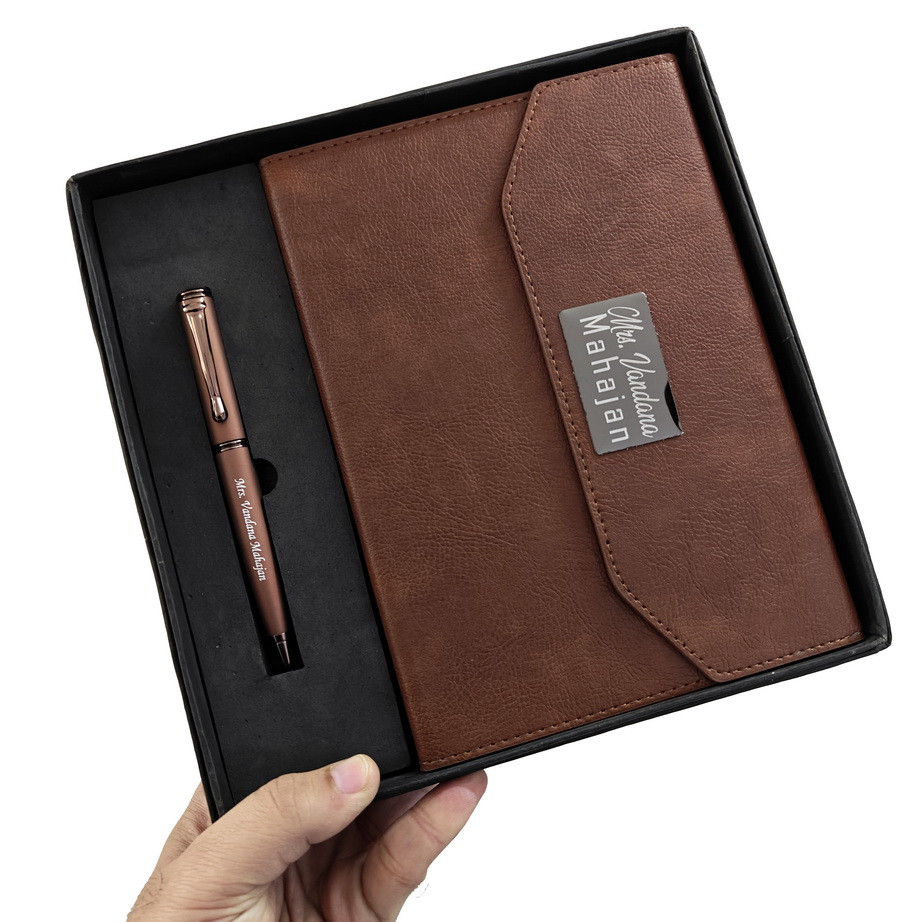 909 DIARY SET 2 IN 1 BROWN ( COFFEE SCENTED BLUE PEN )