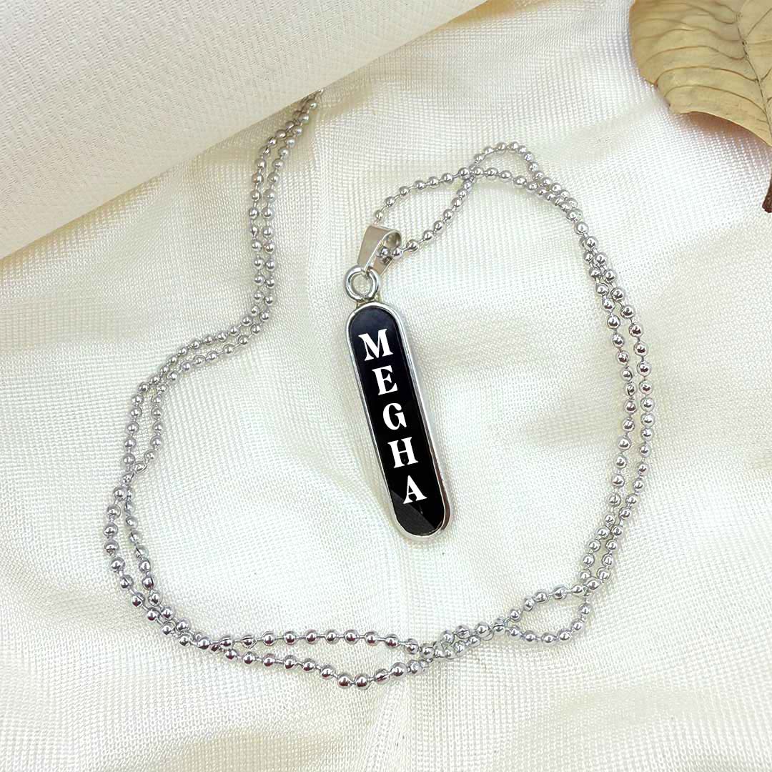 2414 NAME PENDANT SILVER BORDER - Image 2